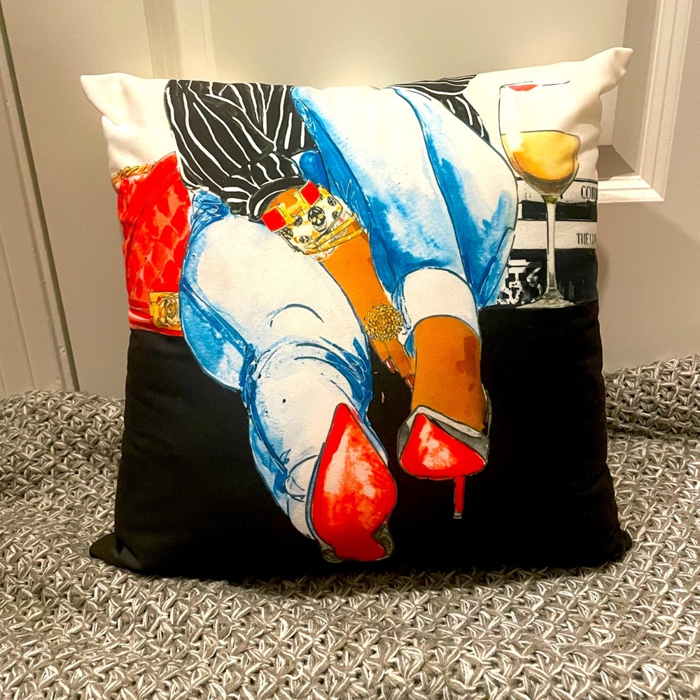 Throw pillow